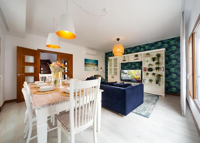 Valentina Private Pool Garden * コスタ・テギセ