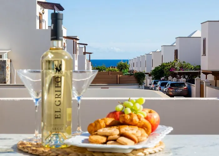 Valentina Private Pool Garden ヴィラ *