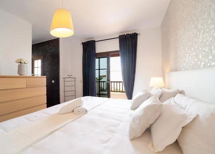 Valentina Private Pool Garden ヴィラ *