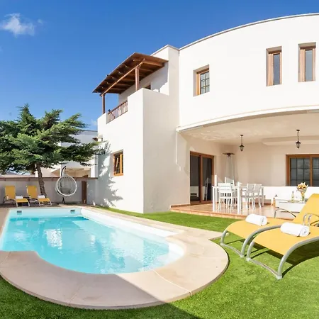 וילה Valentina Private Pool Garden קוסטה טגוויסה