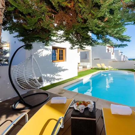 Valentina Private Pool Garden * Коста-Тегисе